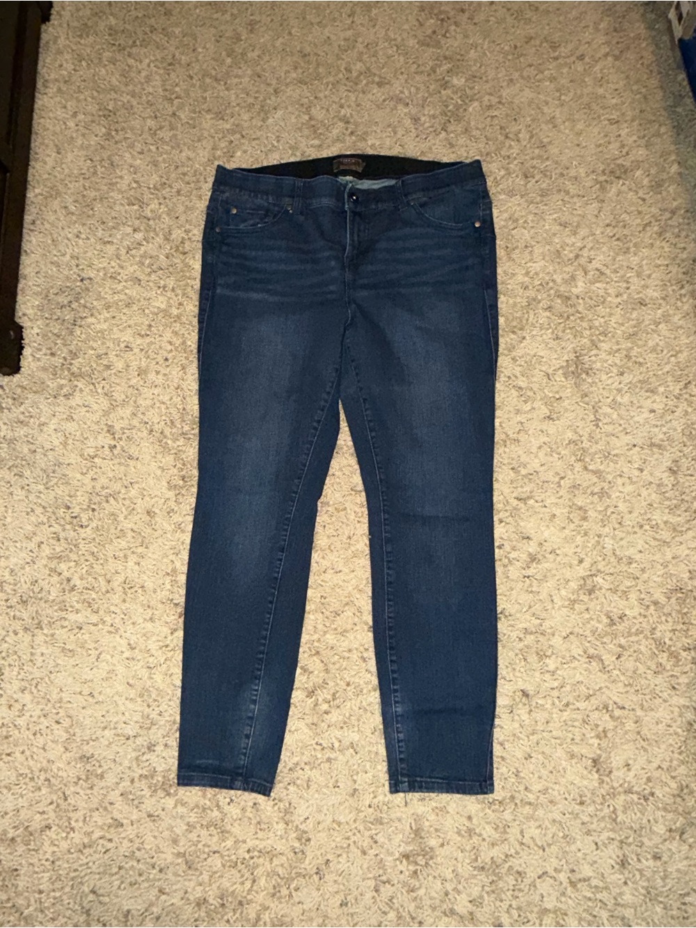 Ladies torrid 18 regular bombshell Stretch Skinny Jeans